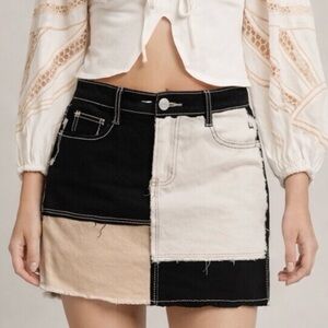 Kréamy Patchwork Colorblock Raw Hem Mini Skirt – Size M